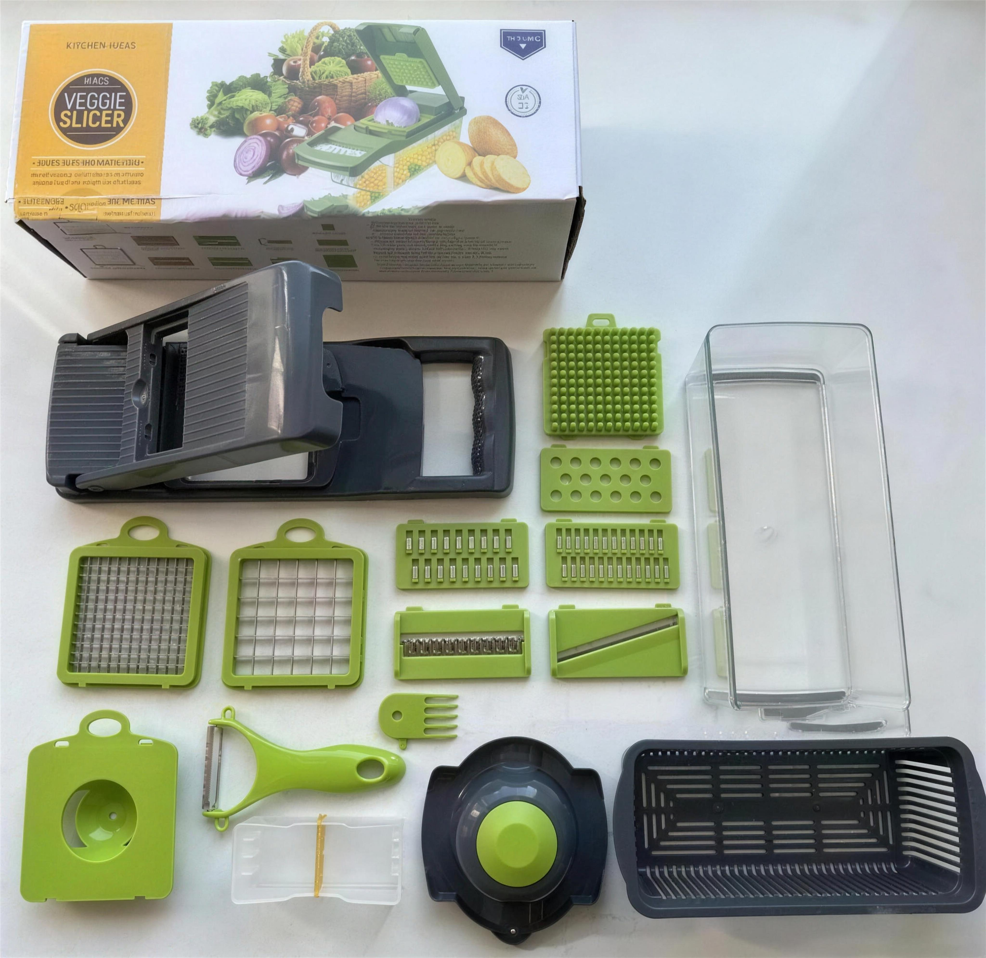 Complete multi-blade vegetable chopper set with interchangeable stainless blades